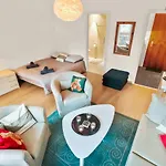 Chaleureux Et Paisible Appartement *